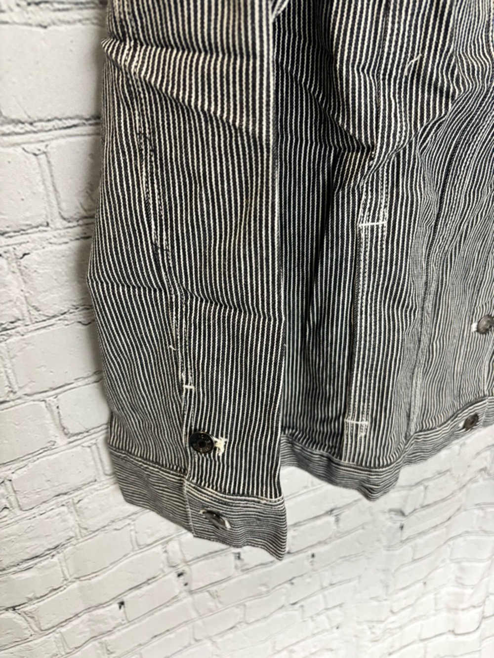 *New* CHICO’S Women’s Striped Black & White Stretch Denim - Size 4 - US 20/22 - Picture 4 of 8